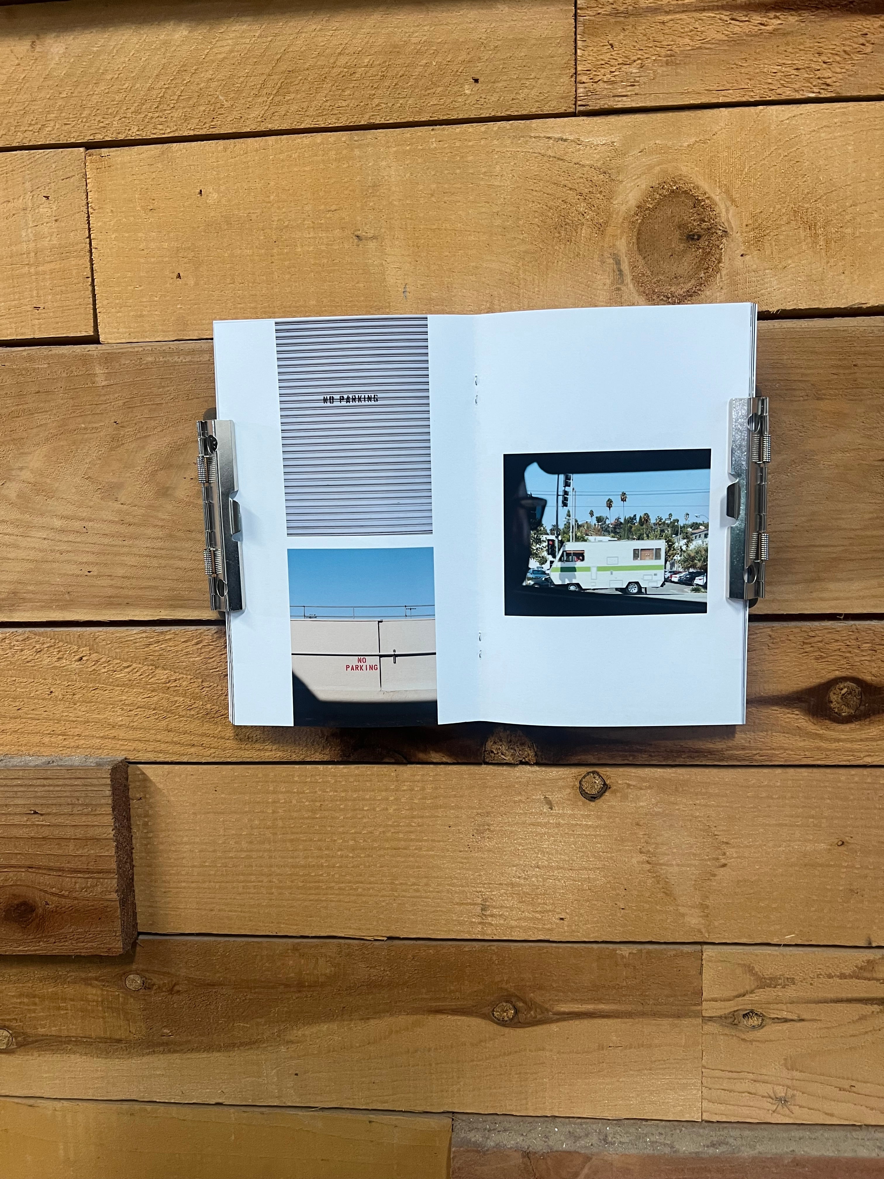 FORMA Vol. 1 – The Modern Magazine Display
